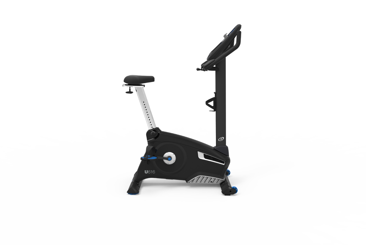 Nautilus U616 Upright Bike